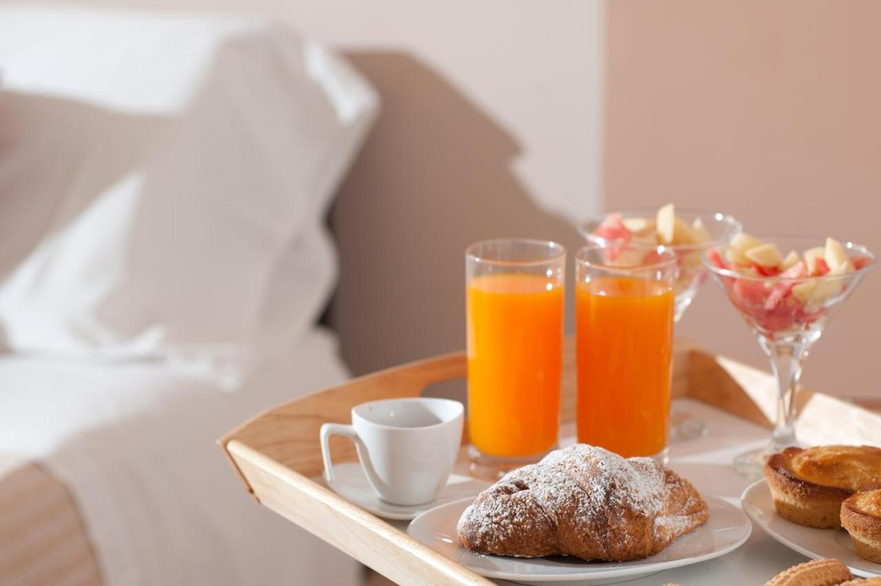 Bed and Breakfast Fourseasons à Lecce Extérieur photo